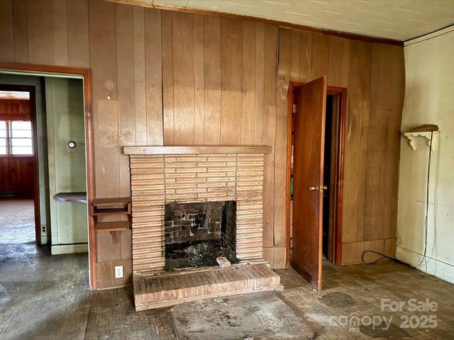 2412 Daves Drive, Shelby, NC 28152