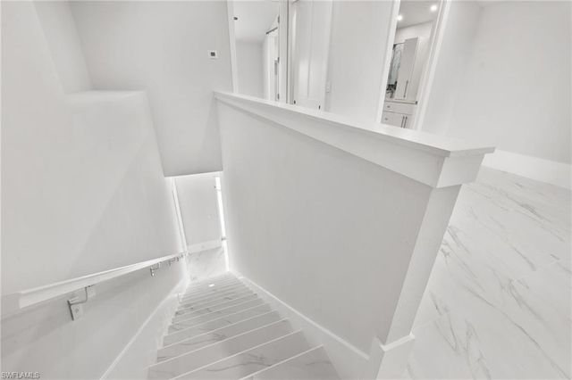 137 Hibiscus DR, Fort Myers Beach, FL 33931