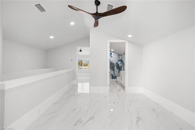 137 Hibiscus DR, Fort Myers Beach, FL 33931