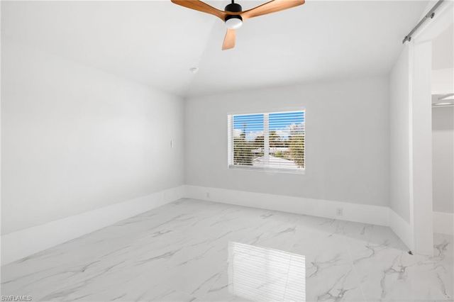 137 Hibiscus DR, Fort Myers Beach, FL 33931