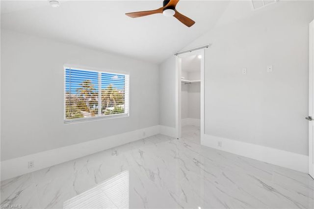 137 Hibiscus DR, Fort Myers Beach, FL 33931