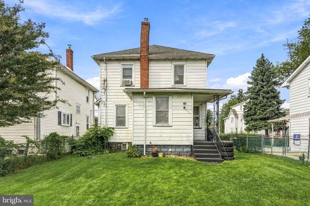 318 CONOVER ST, Burlington, NJ 08016