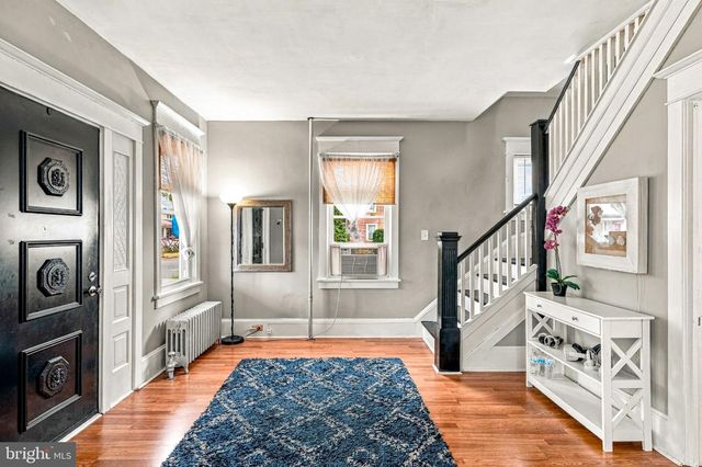 318 CONOVER ST, Burlington, NJ 08016