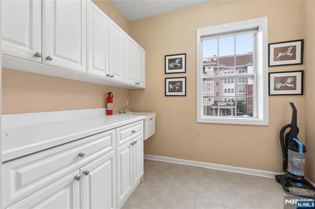 7118 Warrens Way, Wanaque, NJ 07465
