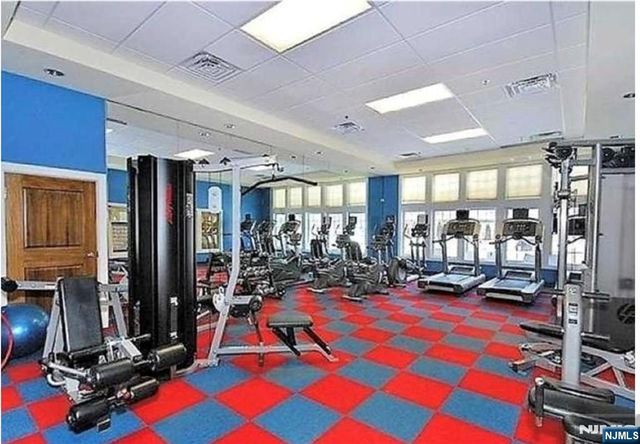 7118 Warrens Way, Wanaque, NJ 07465