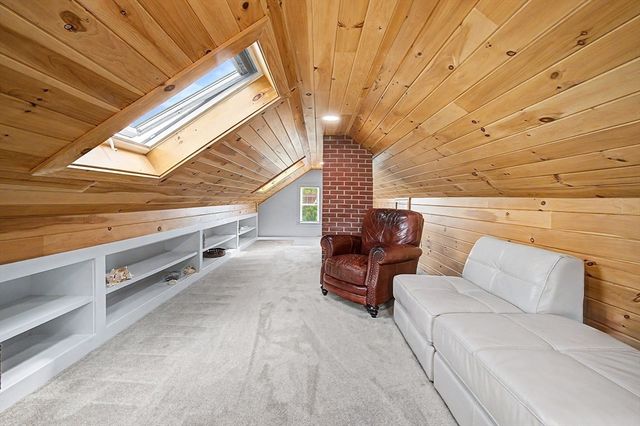 419 Prospect St, Norwood, MA 02062