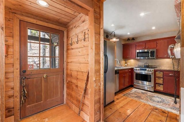 248 Lone Wolf Trail, Jasper, GA 30143
