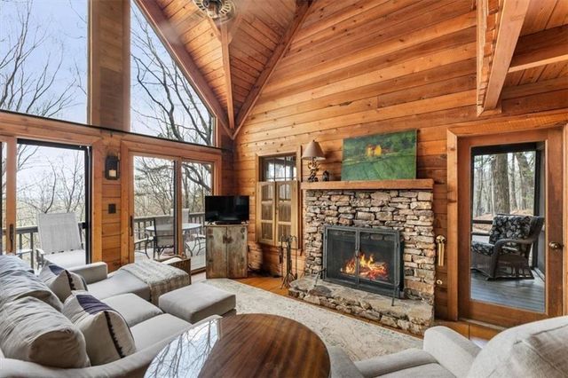248 Lone Wolf Trail, Jasper, GA 30143