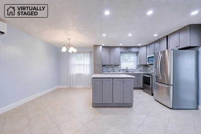 3394 SE JEFFERSON Street, Stuart, FL 34997