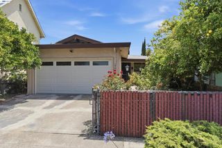 1478 Plaza Dr, San Leandro, CA 94578