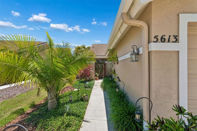 5613 MONTE ROSSO ROAD, Sarasota, FL 34243