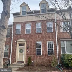 6117 DONIVAL SQ, Alexandria, VA 22315