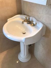 2038 Alton Rd, Miami Beach, FL 33140