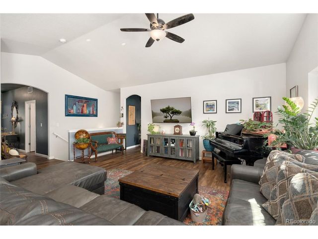 689 S Depot Dr, Milliken, CO 80543