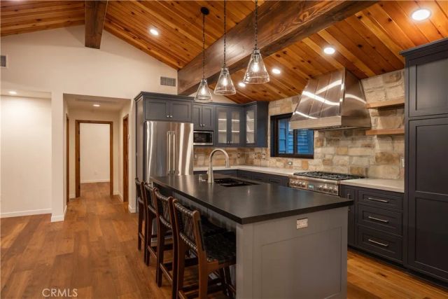 42763 Cedar Avenue, Big Bear Lake, CA 92315