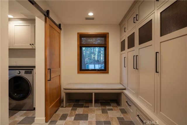 42763 Cedar Avenue, Big Bear Lake, CA 92315
