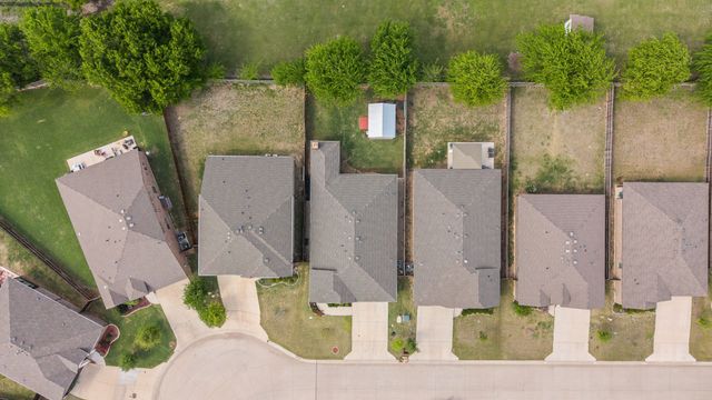 1160 Country Glen Drive, Godley, TX 76044