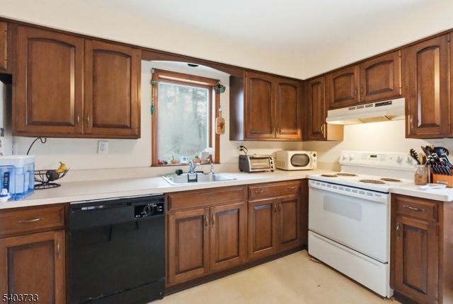 210 State Rt 284, Wantage Twp., NJ 07461