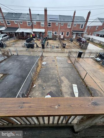 418 STEMMERS RUN RD, Essex, MD 21221