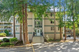 5620 200th Street SW #A204, Lynnwood, WA 98036