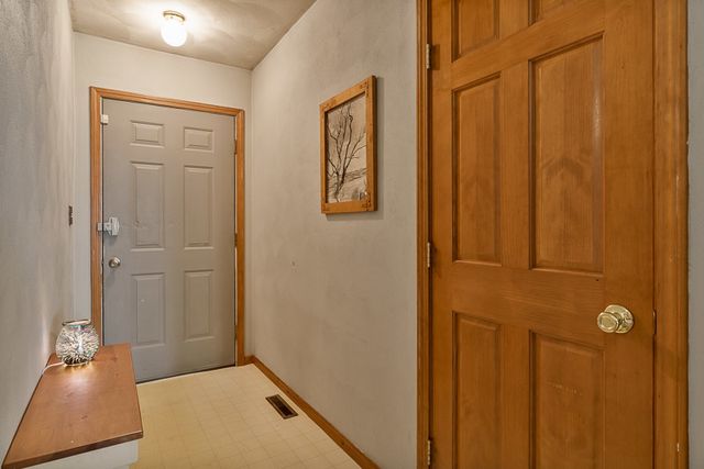 645 Winfield Drive, South Beloit, IL 61080