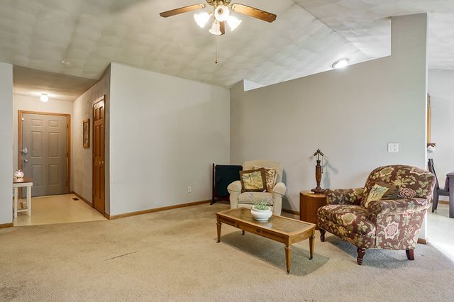 645 Winfield Drive, South Beloit, IL 61080