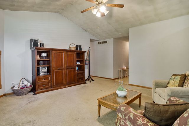 645 Winfield Drive, South Beloit, IL 61080