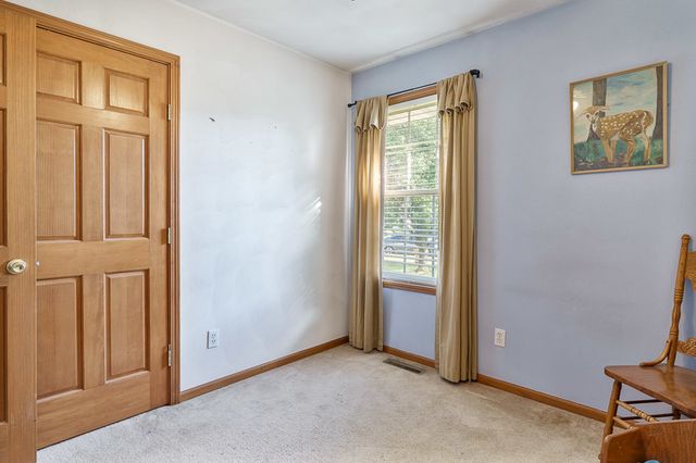 645 Winfield Drive, South Beloit, IL 61080