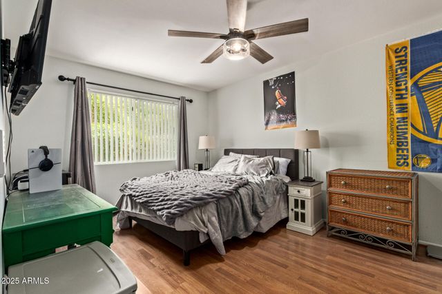 117 W 10TH Street, Tempe, AZ 85281
