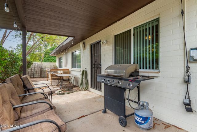 117 W 10TH Street, Tempe, AZ 85281