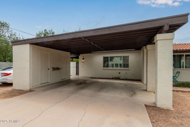 117 W 10TH Street, Tempe, AZ 85281