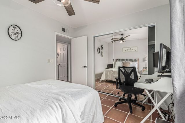 117 W 10TH Street, Tempe, AZ 85281