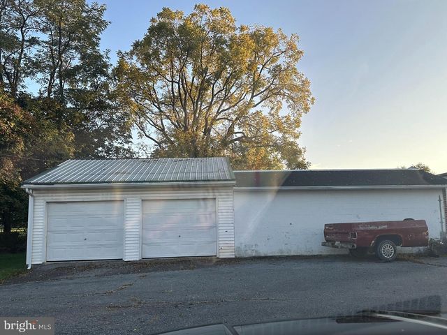 5513-5535-5544 MAIN ST, Chambersburg, PA 17202