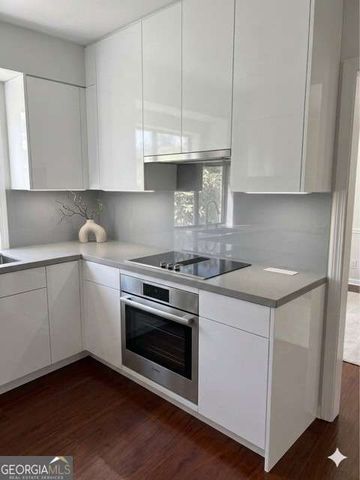 104 Woodhaven Way, Alpharetta, GA 30009