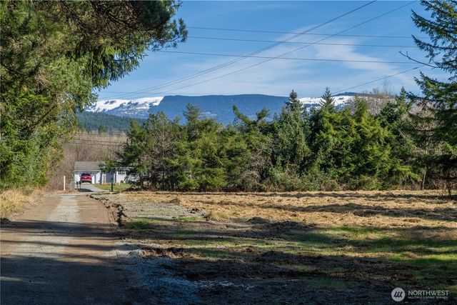 3408 Old Hwy 99 North Road, Burlington, WA 98233