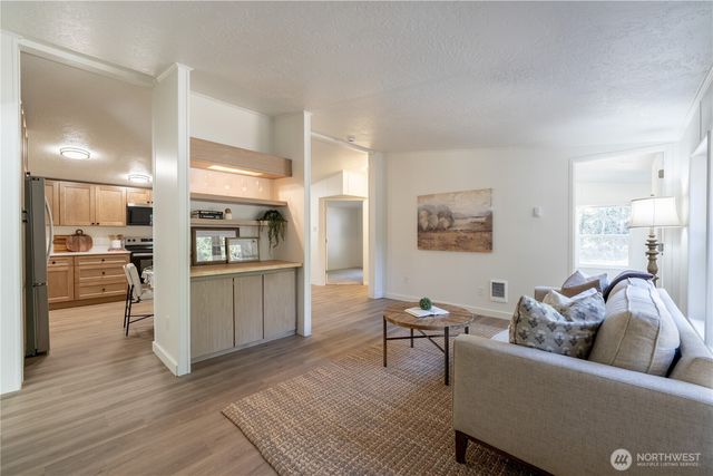 3408 Old Hwy 99 North Road, Burlington, WA 98233