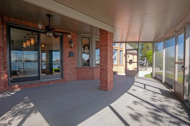 41614 Conger Bay Street, Harrison Twp, MI 48045