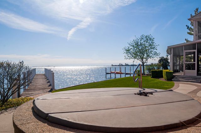 41614 Conger Bay Street, Harrison Twp, MI 48045