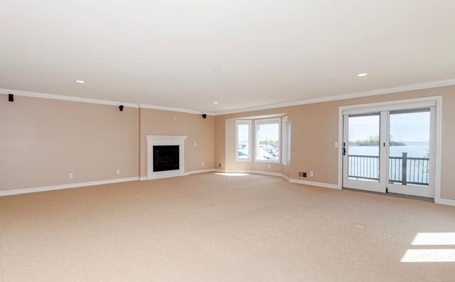 41614 Conger Bay Street, Harrison Twp, MI 48045
