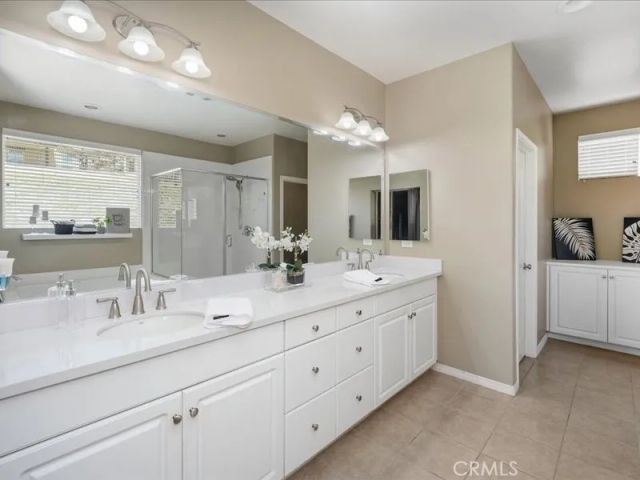 27364 Ellery Place, Saugus, CA 91350