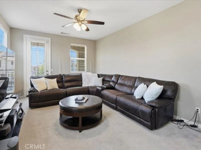 27364 Ellery Place, Saugus, CA 91350