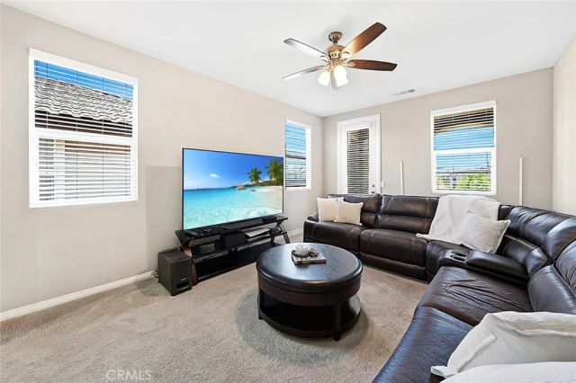 27364 Ellery Place, Saugus, CA 91350