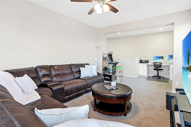 27364 Ellery Place, Saugus, CA 91350