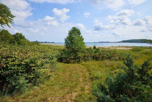 10 Prescott Ter, Quincy, MA 02169