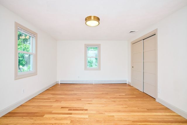10 Prescott Ter, Quincy, MA 02169