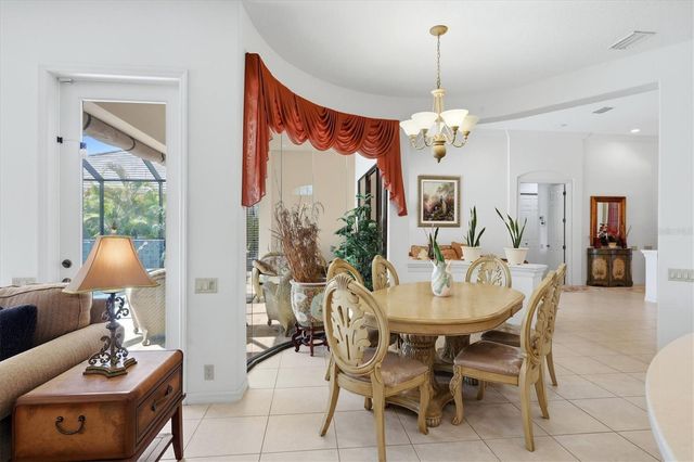 815 TROPEZ LANE, Venice, FL 34292