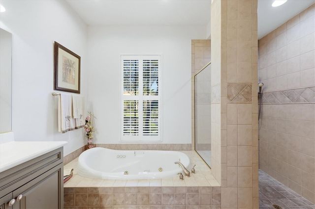 815 TROPEZ LANE, Venice, FL 34292