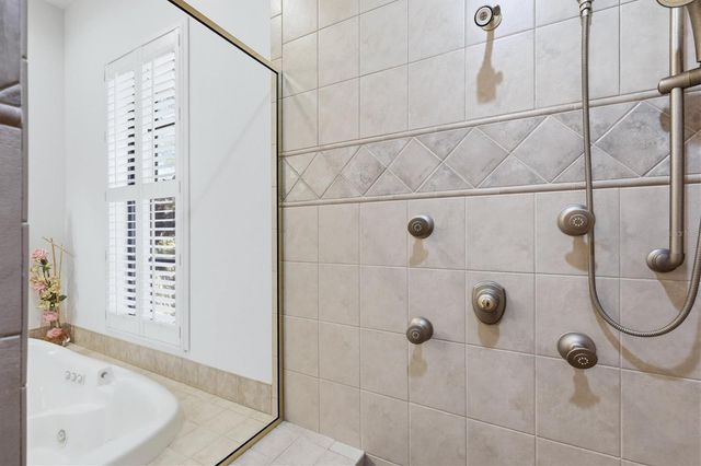 815 TROPEZ LANE, Venice, FL 34292