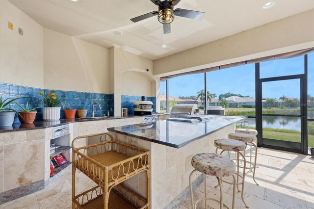 815 TROPEZ LANE, Venice, FL 34292