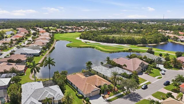 815 TROPEZ LANE, Venice, FL 34292